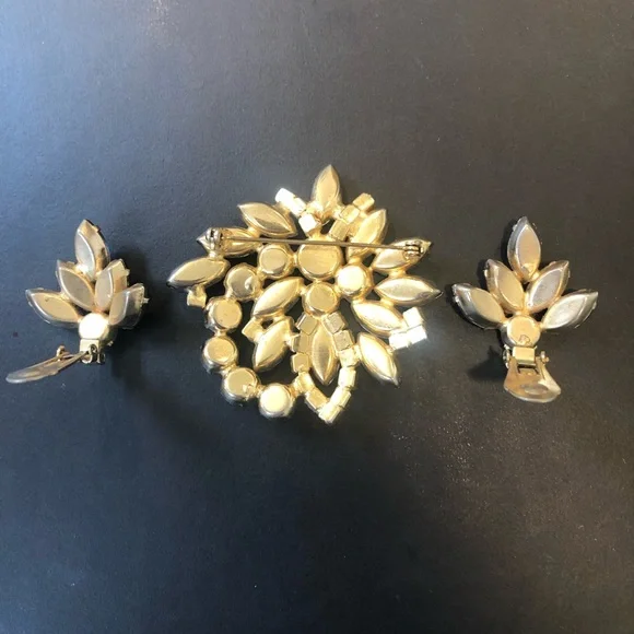 ❤️ Vintage Iridescent Brooch & Earrings Set - Picture 9 of 11